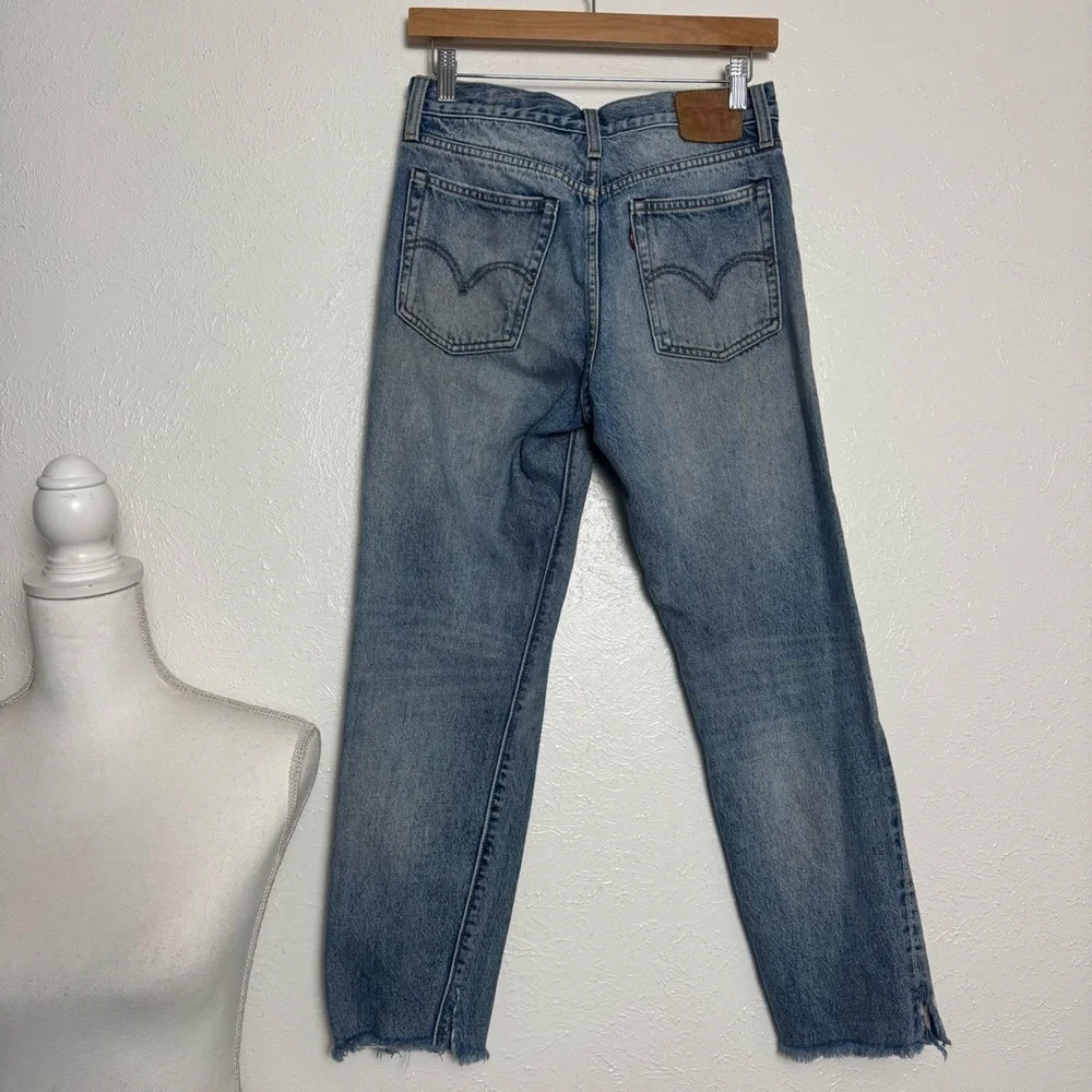Levi's High Rise White Oak Cone Denim‎